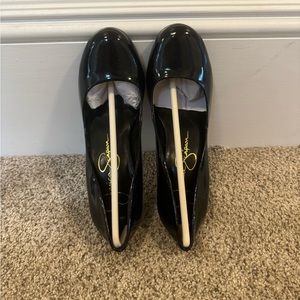 Jessica Simpson Black Pumps